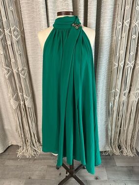 Belle Badgley Mischka Green Grecian Halter Dress Size 14 Draped